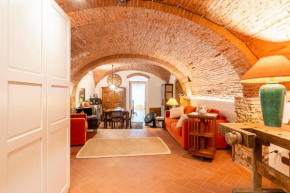 Livorno Central and Stylish Apartment
